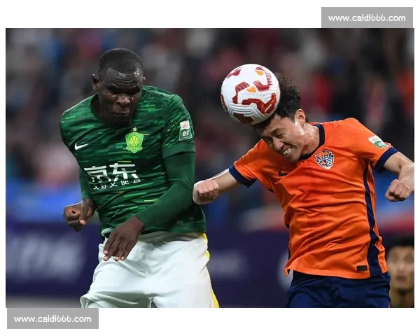 4-2！青岛海牛工体大逆转：萨里奇戴帽破 5 魔咒，客场首胜国安