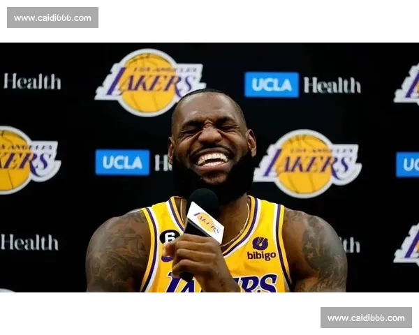 加内特炮轰詹皇 “诈伤施压”?湖人续约僵局藏玄机 加内特炮轰詹皇 “诈伤施压”?湖人续约僵局藏玄机