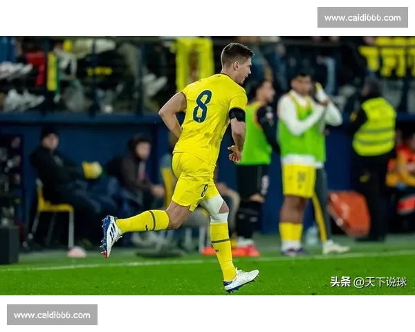 弗兰克:范德芬进球是训练结晶 热刺仍需精进 弗兰克:范德芬进球是训练结晶 热刺仍需精进